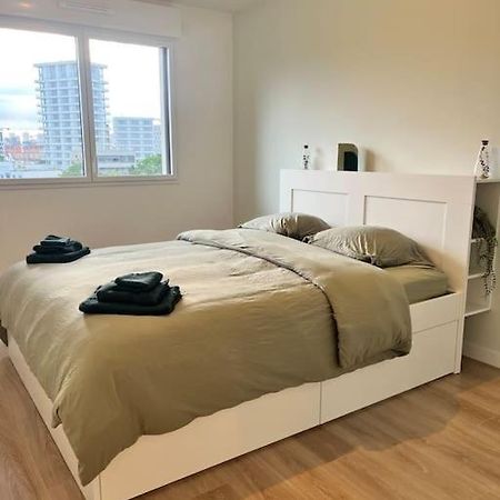 Superbe Appartement Neuf Dans Residence Familiale Aux Portes De Paris Avec Parking Ivry-sur-Seine Bagian luar foto