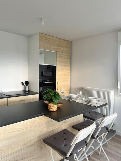 Superbe Appartement Neuf Dans Residence Familiale Aux Portes De Paris Avec Parking Ivry-sur-Seine Bagian luar foto