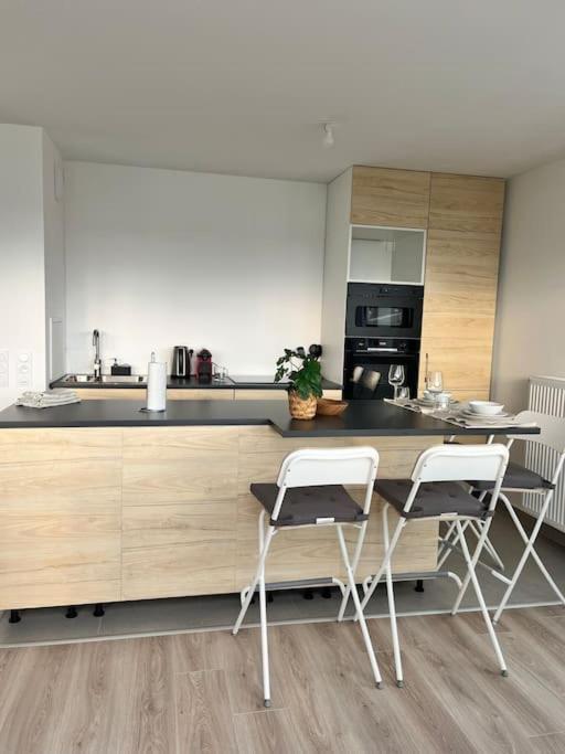Superbe Appartement Neuf Dans Residence Familiale Aux Portes De Paris Avec Parking Ivry-sur-Seine Bagian luar foto